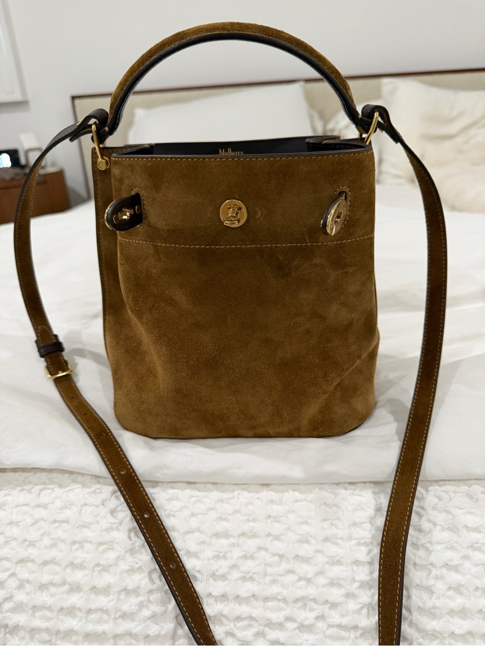 Mulberry Suede Islington Bucket Crossbody Bag in Brown